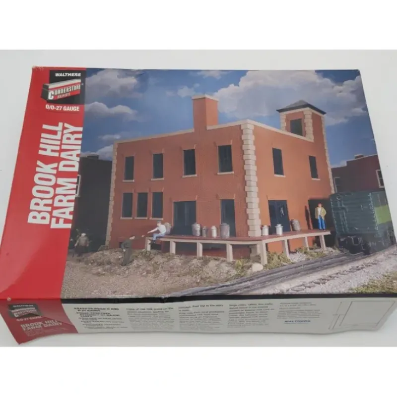 Trains*Walthers 933-3305 O and O-27 Brook Hill Farm Dairy Buildng Kit - Model Train Junction: Quality Parts and Art Supplies