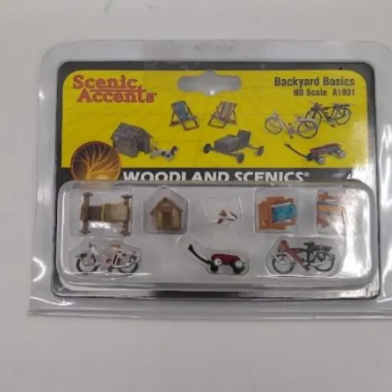 Woodland Scenics A1931 HO Scenic Accents Backyard Basics (Set of 8) - Model Train Junction: Quality Parts and Art Supplies New