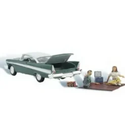 Woodland Scenics AS5552 HO AutoScenes Parked For a Picnic (Pack of 6) - Model Train Junction: Quality Parts and Art Supplies Clearance