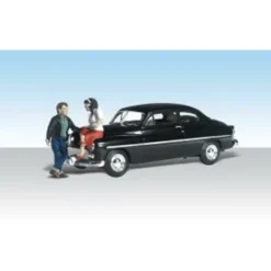 Woodland Scenics AS5530 HO AutoScenes Spoonin'-N-Croonin' - Model Train Junction: Quality Parts and Art Supplies Sale