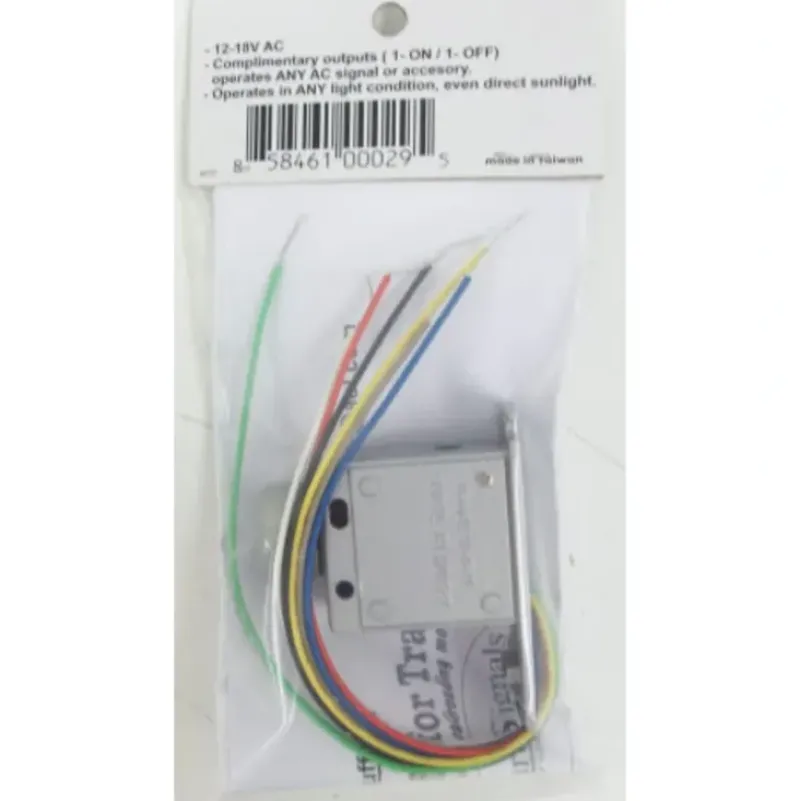 Z-Stuff DZ-1075M Trackside Power Sensor w/ 0.9A Momentary Dual Outputs - Model Train Junction: Quality Parts and Art Supplies Sale